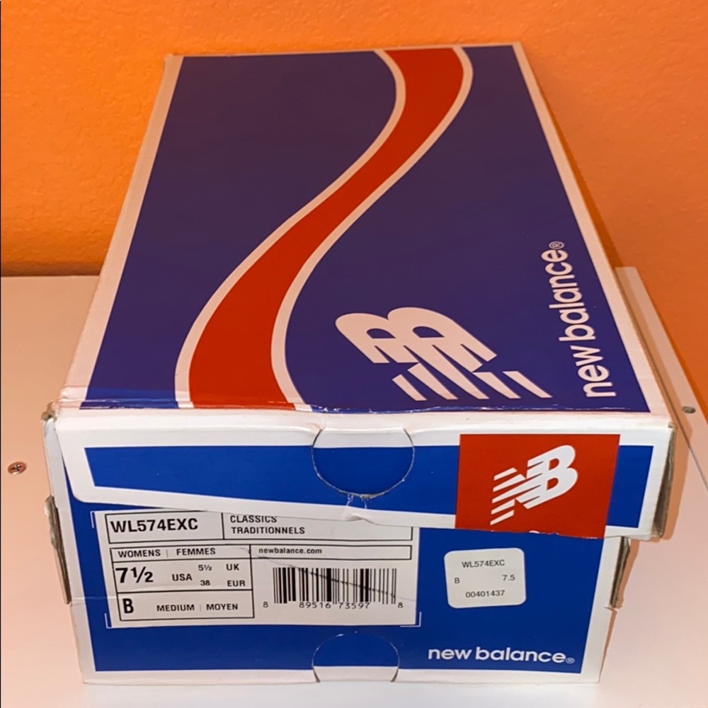 New Balance Women’s Classic 574
